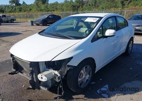 2012 Honda Civic Hybrid from USA, damaged, VIN JHMFB4F39CS008618